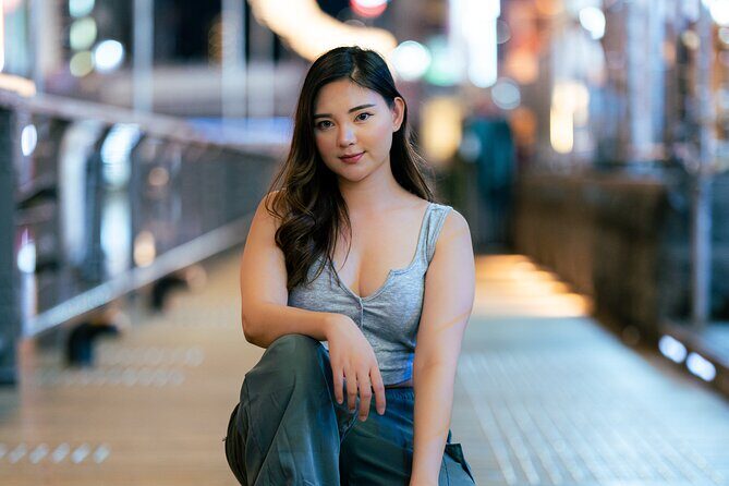Private Vibrant Night Photoshoot Experience in Osaka (Dotonbori) - Mina Zaki’s Approach: Posing Help and Local Street Sense