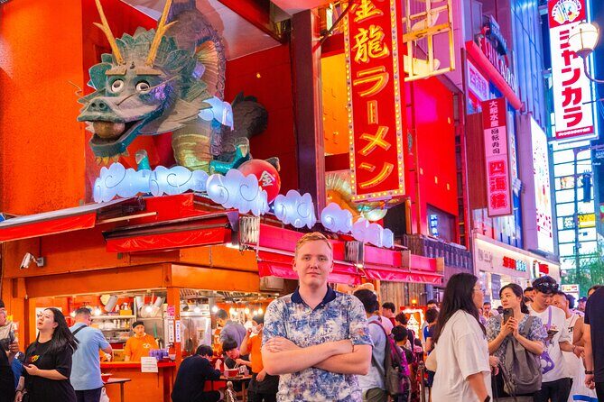 Private Vibrant Night Photoshoot Experience in Osaka (Dotonbori) - Pacing, Timing, and the Meeting Point at Dotonbori