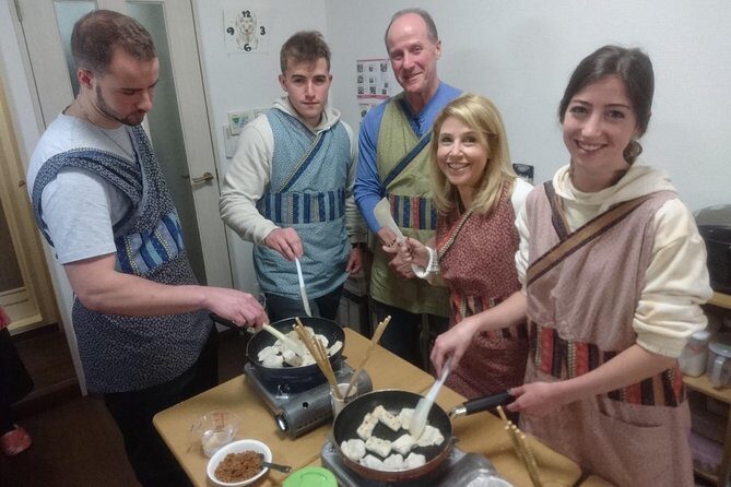 Ramen and Gyoza Cooking Class in Osaka - Getting There: Banix Kitahorie Meeting Point and Mobile Ticket