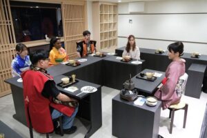 Samurai Show, Tea Ceremony, Japanese Traditional Activities - Arriving in Osaka: Meet Near Shinsaibashi, Then Head to the Activities