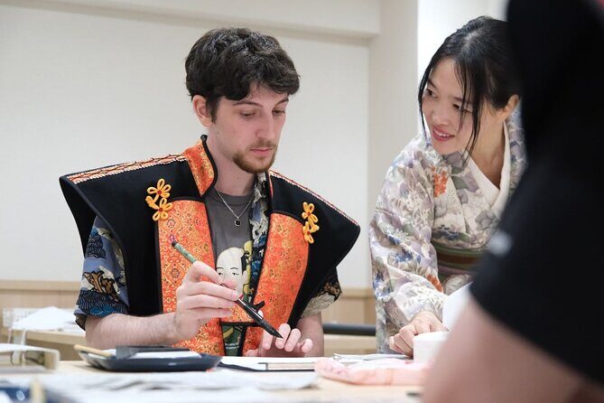 Samurai Show, Tea Ceremony, Japanese Traditional Activities - Calligraphy Practice: The Fun Part Is the Practice