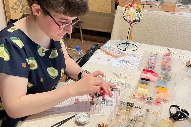 Tsumami Zaiku (Kanzashi) making Workshop in Abeno Osaka - Abeno Osaka in a 100-year-old house (and what that means for your time)