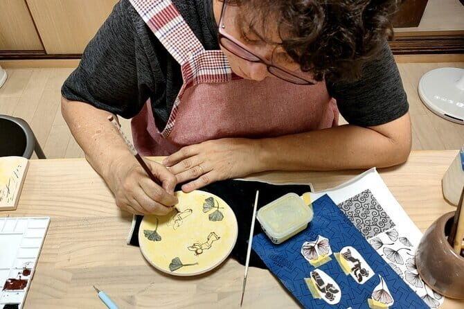 Tsumami Zaiku (Kanzashi) making Workshop in Abeno Osaka - Who should book this workshop (and who should reconsider)